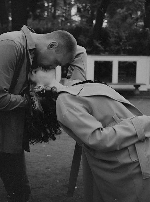 Black and White Photo of a Couple Kissing