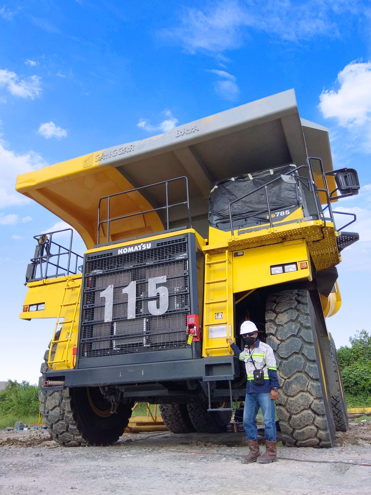 Field engineers and mining safety equipment