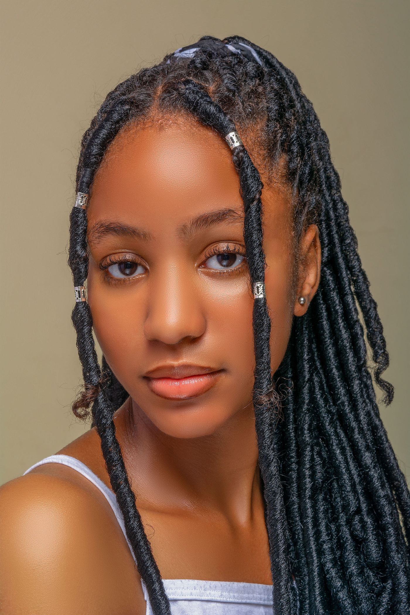 Knotless Braids (Medium)