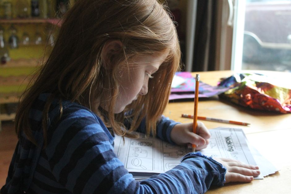 A Kitchener Girl Sent Art to the King: He Wrote Back