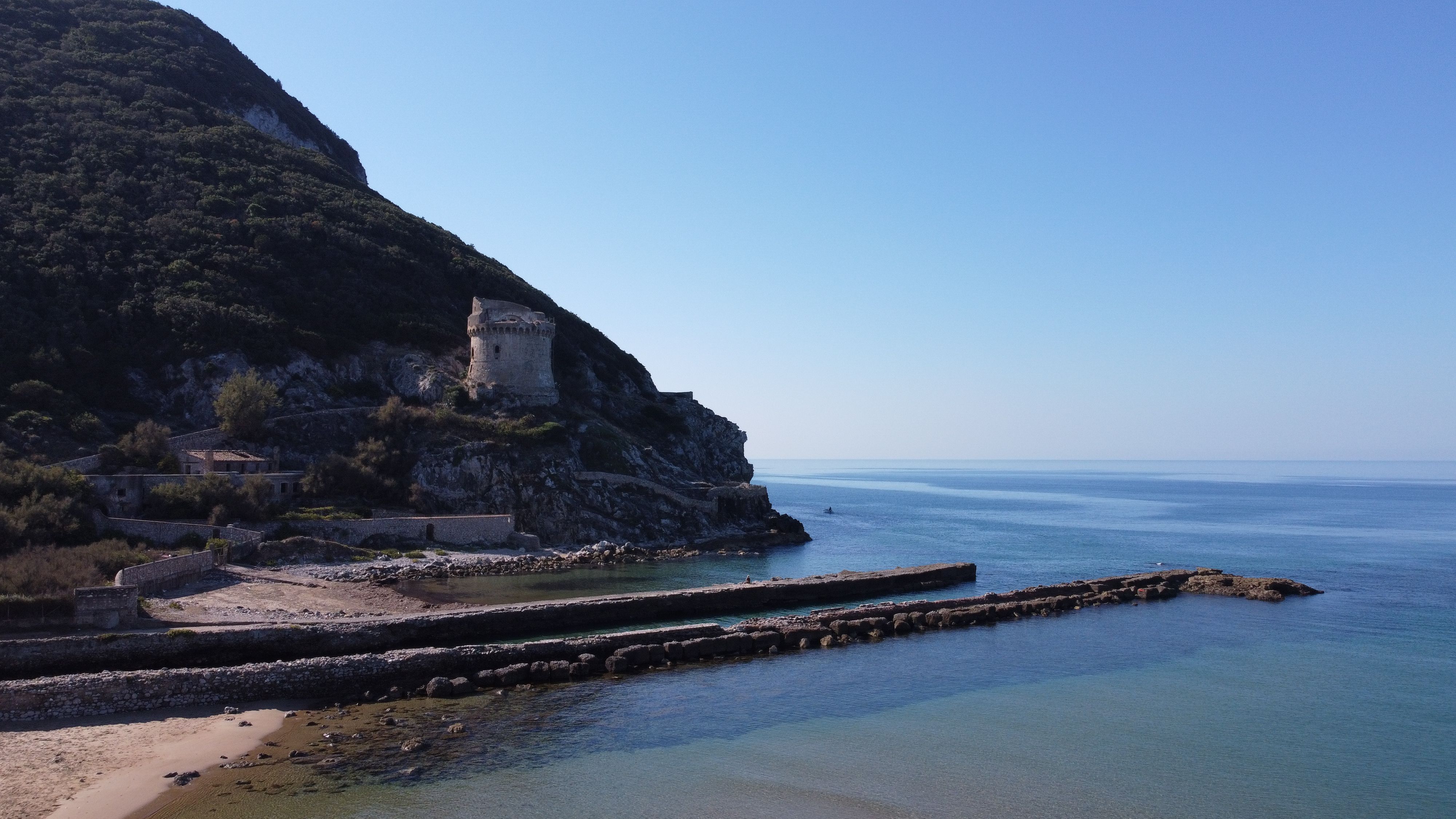 Oasi di Tor Caldara Nature Reserve