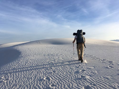Δωρεάν στοκ φωτογραφιών με backpacking, trekking, αμμοθίνες