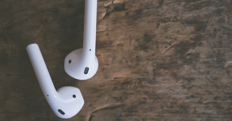 Le son et l’audio en questions simples : DAB+, FM, podcasts, Bluetooth, décibels