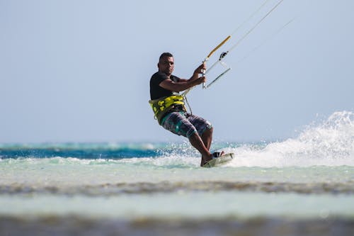 Foto profissional grátis de aventura, diversão, esporte aquático