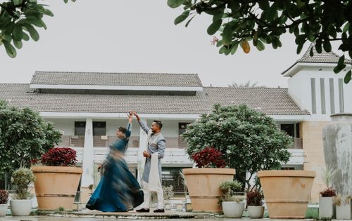 Free stock photo of asian couple, brides, groom Stock Photo
