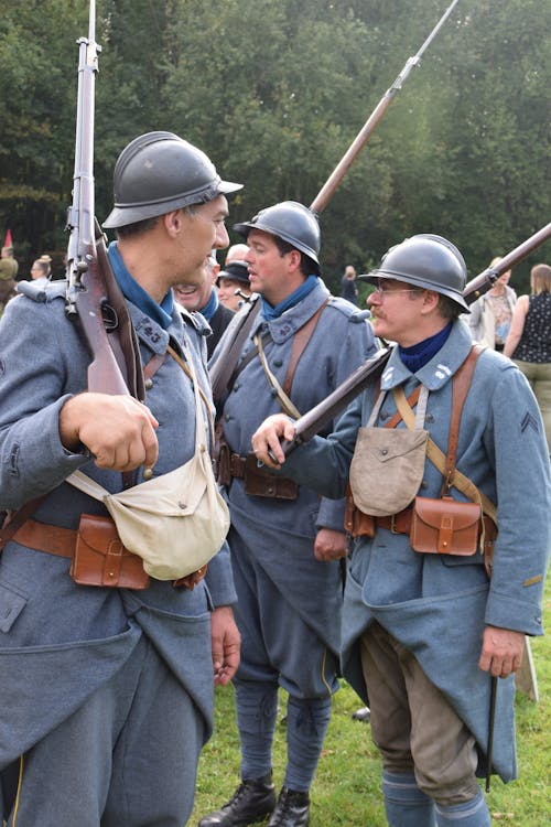 Foto d'estoc gratuïta de armat, armes, exèrcit