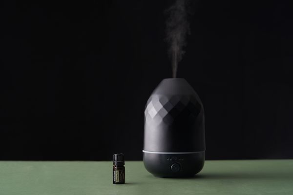 Essential oil diffuser