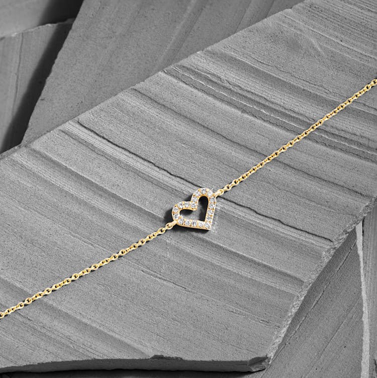 Gold And Diamond Necklace In Close Up Shot