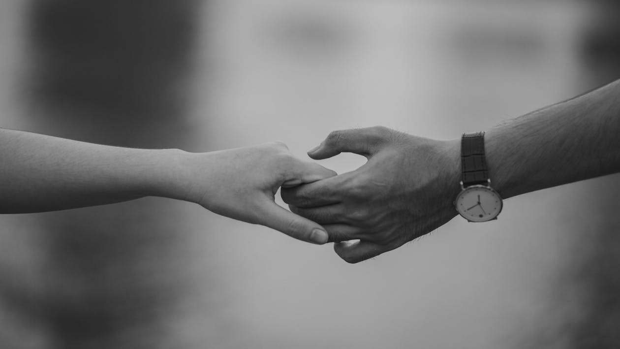 Free Monochrome Photo of Couple Holding Hands Stock Photo