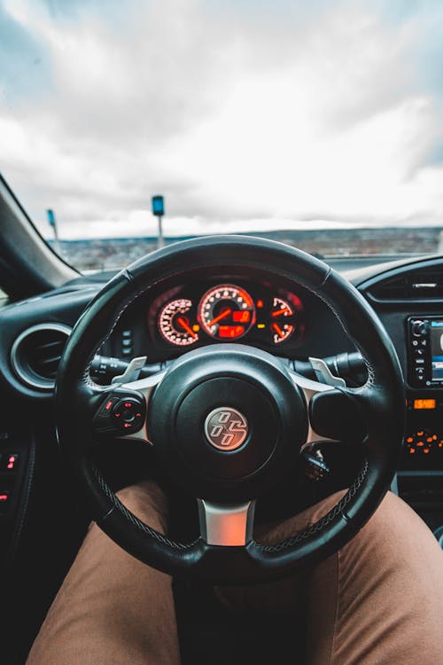 Free Steering Wheel and Car Dashboard Stock Photo