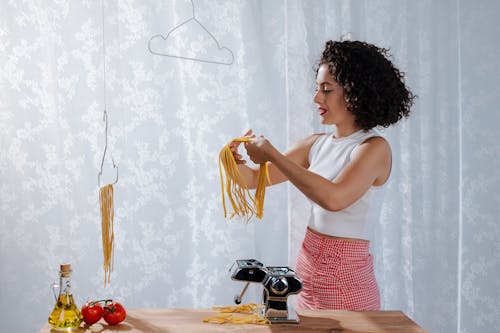 Gratis lagerfoto af hjemmelavet, italiensk køkken, madlavning