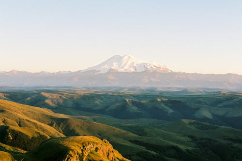 Imagine de stoc gratuită din cu vârfuri înzăpezite, dealuri, fotografie aeriană