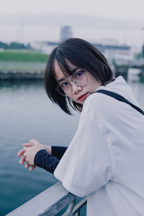 Základová fotografie zdarma na téma asijská holka, detail, dioptrické brýle