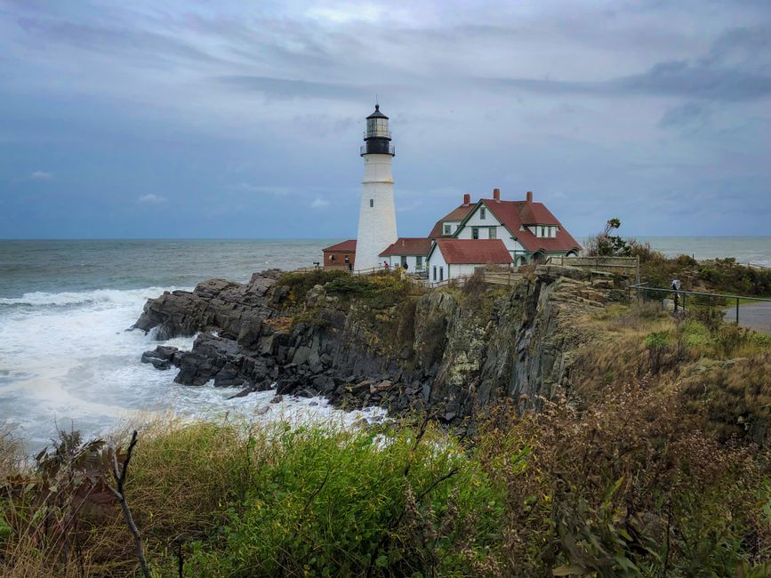 Coastal Maine lighthouse - Summer holiday spots Coastal Maine lighthouse - Summer holiday spots