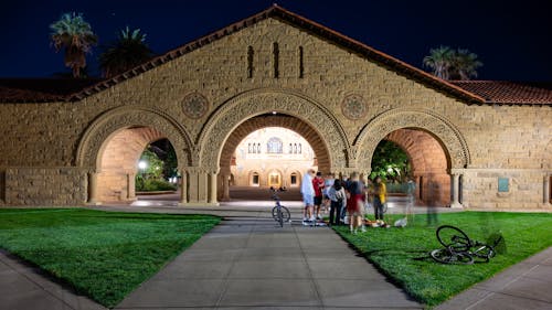 Free The Arched Entrance of Stanford University in California, USA Stock Photo