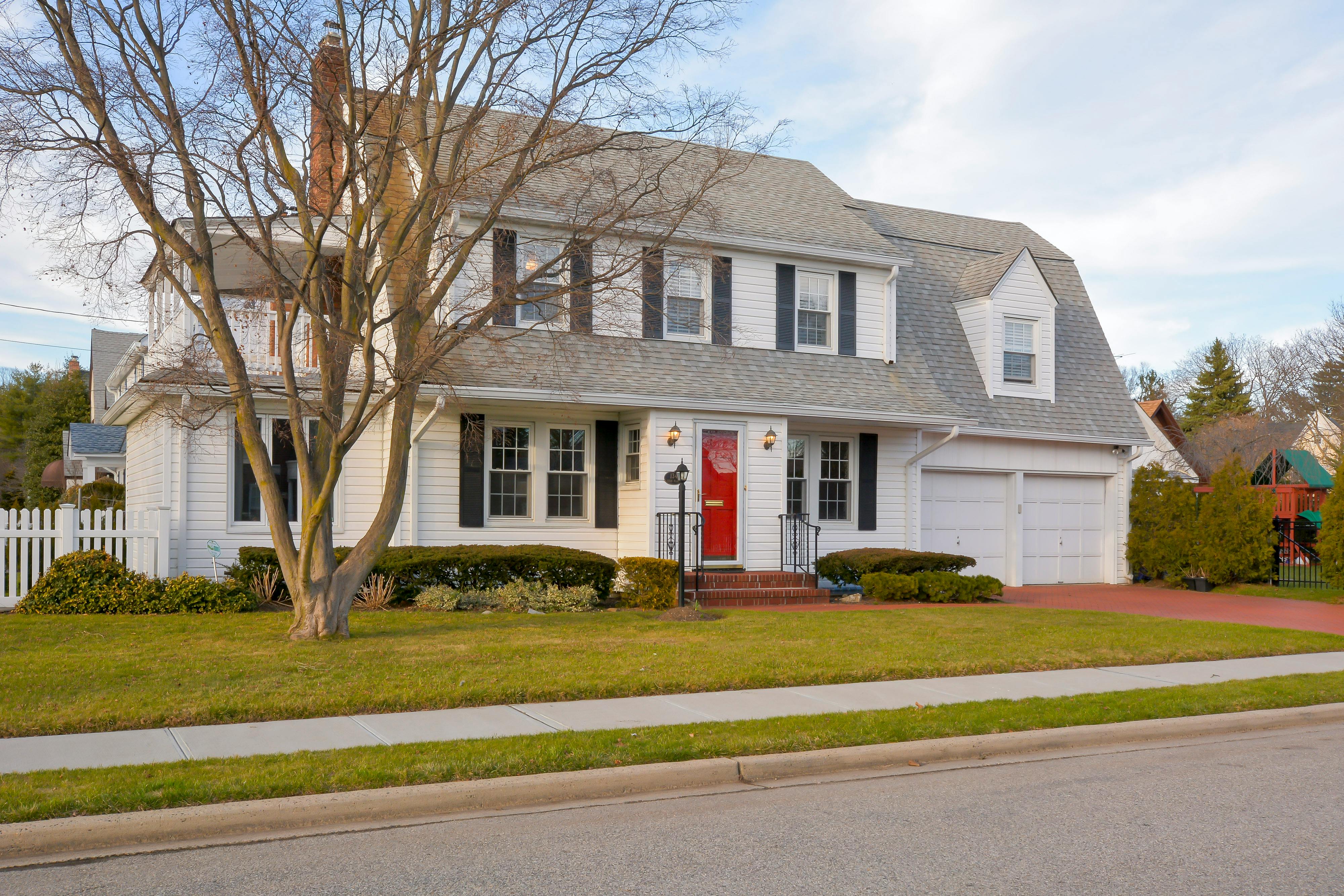 Kostenloses Foto zum Thema: garten, haus, hinterhof