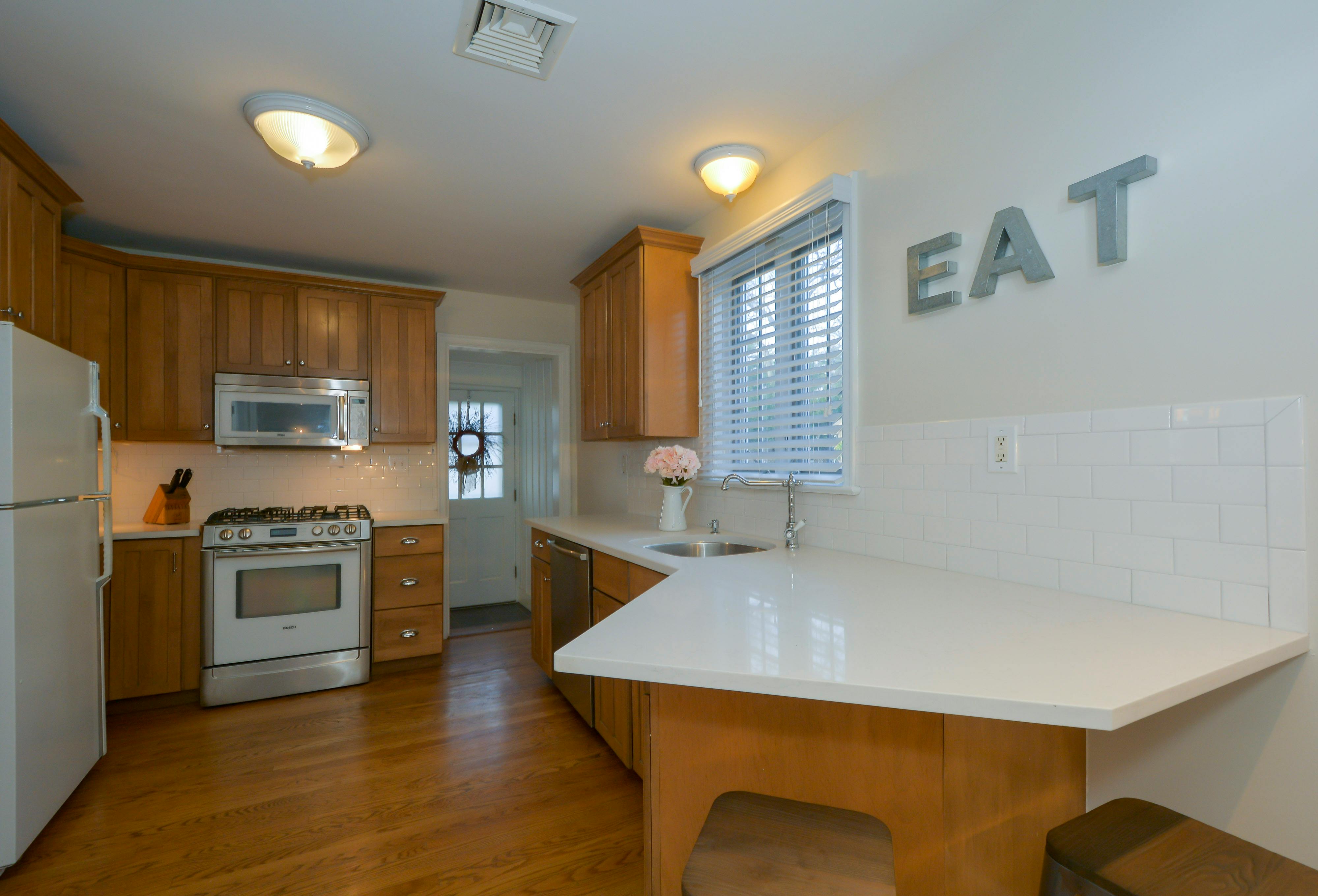 Free stock photo of kitchen, stove, oven, wooden floor