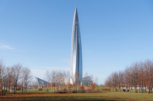 Fotobanka s bezplatnými fotkami na tému budova, centrum lakhta, cestovať