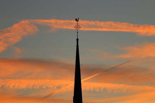 Gratis Fotos de stock gratuitas de cielo, hora dorada, minarete Foto de stock