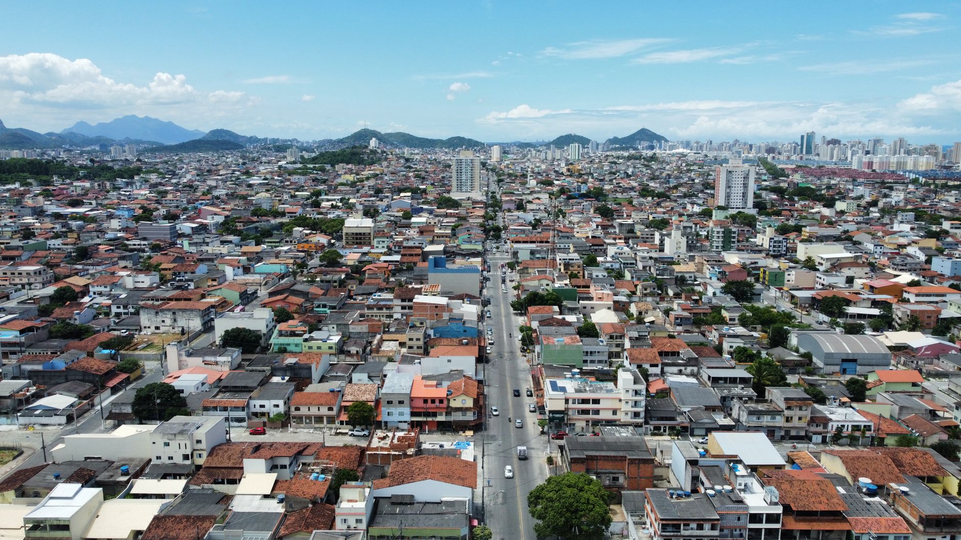 Panorama da Notícia: George Santos investigado e influenciador da Ceasa viraliza