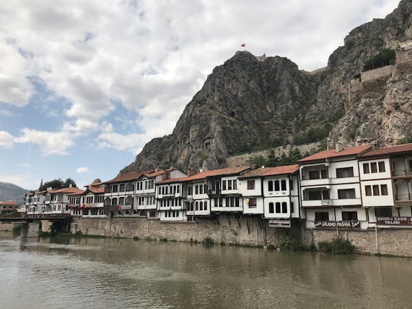 Best Bars in Chico | Top Chico Bars & Nightlife Guide