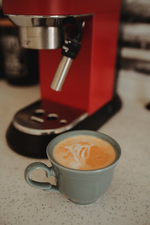 cappuccino, çekici, dikey atış içeren Ücretsiz stok fotoğraf