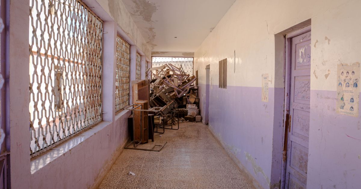 Ceiling Collapse Injures Woman at Rajasthan Government Hospital