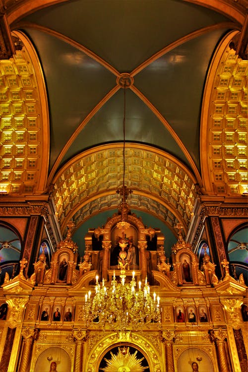 Kostenloses Stock Foto zu altar, aufnahme von unten, decke