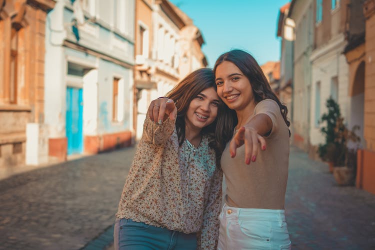 Smiling Friends In City