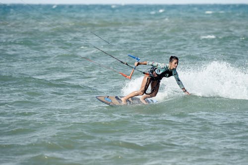 Δωρεάν στοκ φωτογραφιών με Surf, wakeboarding, βουτιά