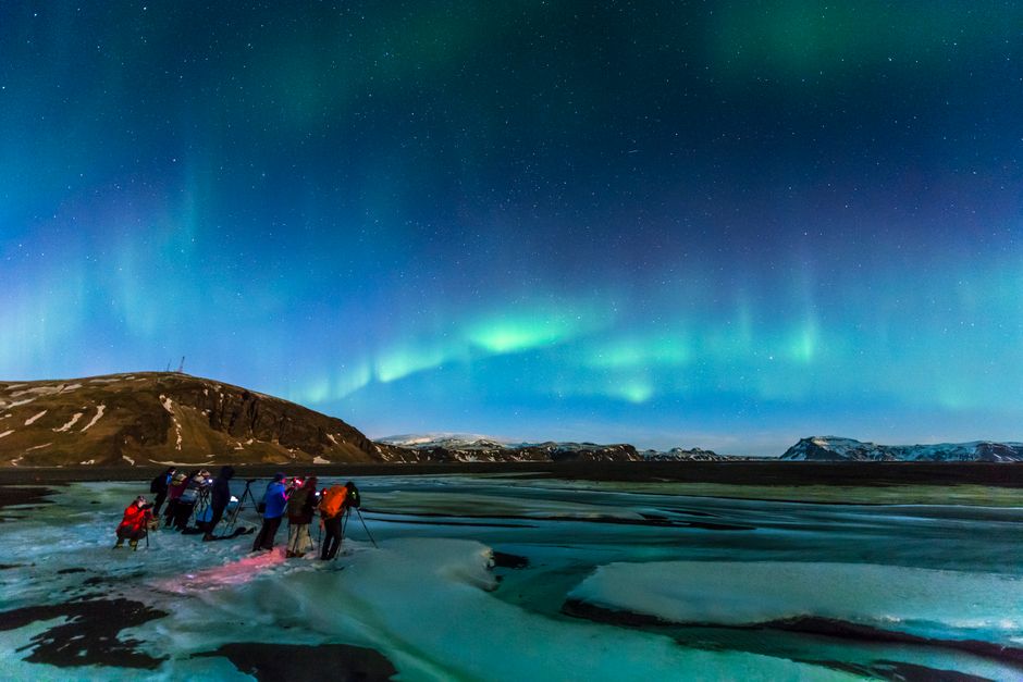 Capturing the Moment: Tips for Aurora Photography Capturing the Moment: Tips for Aurora Photography