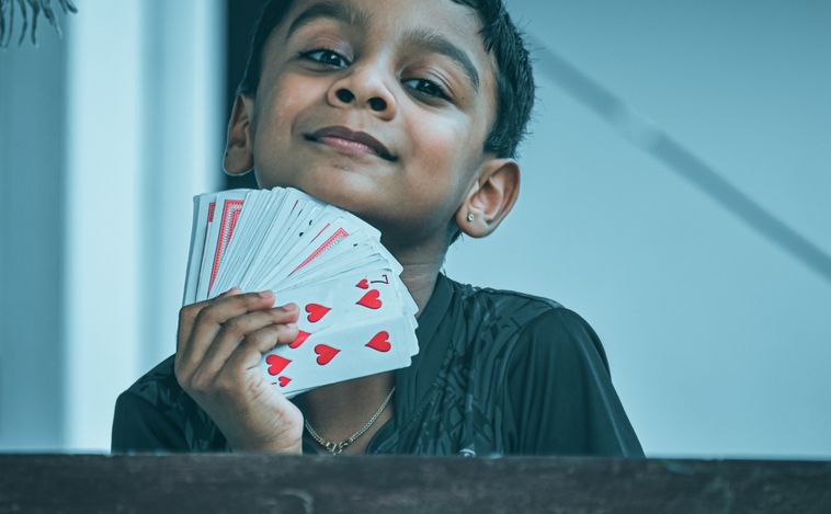 Online Casino: Spielautomaten und Live-Spiele im Überblick