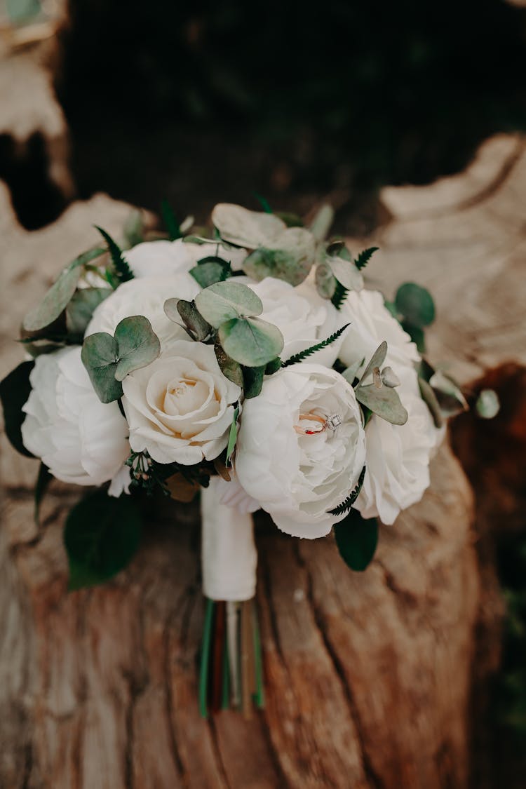 Photography Of Weeding Bouquet