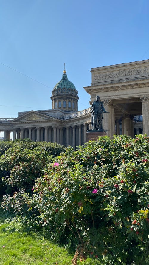 Ilmainen kuvapankkikuva tunnisteilla kazanin katedraali, pystysuuntainen laukaus, rakennus