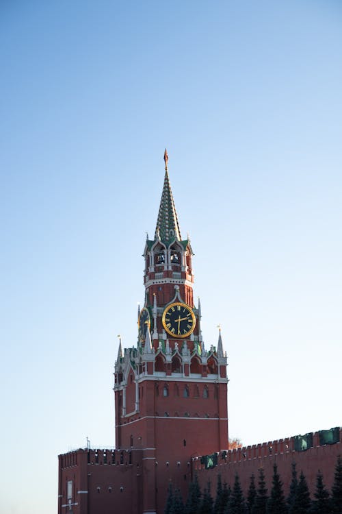 Clock Tower under Clear Sky 