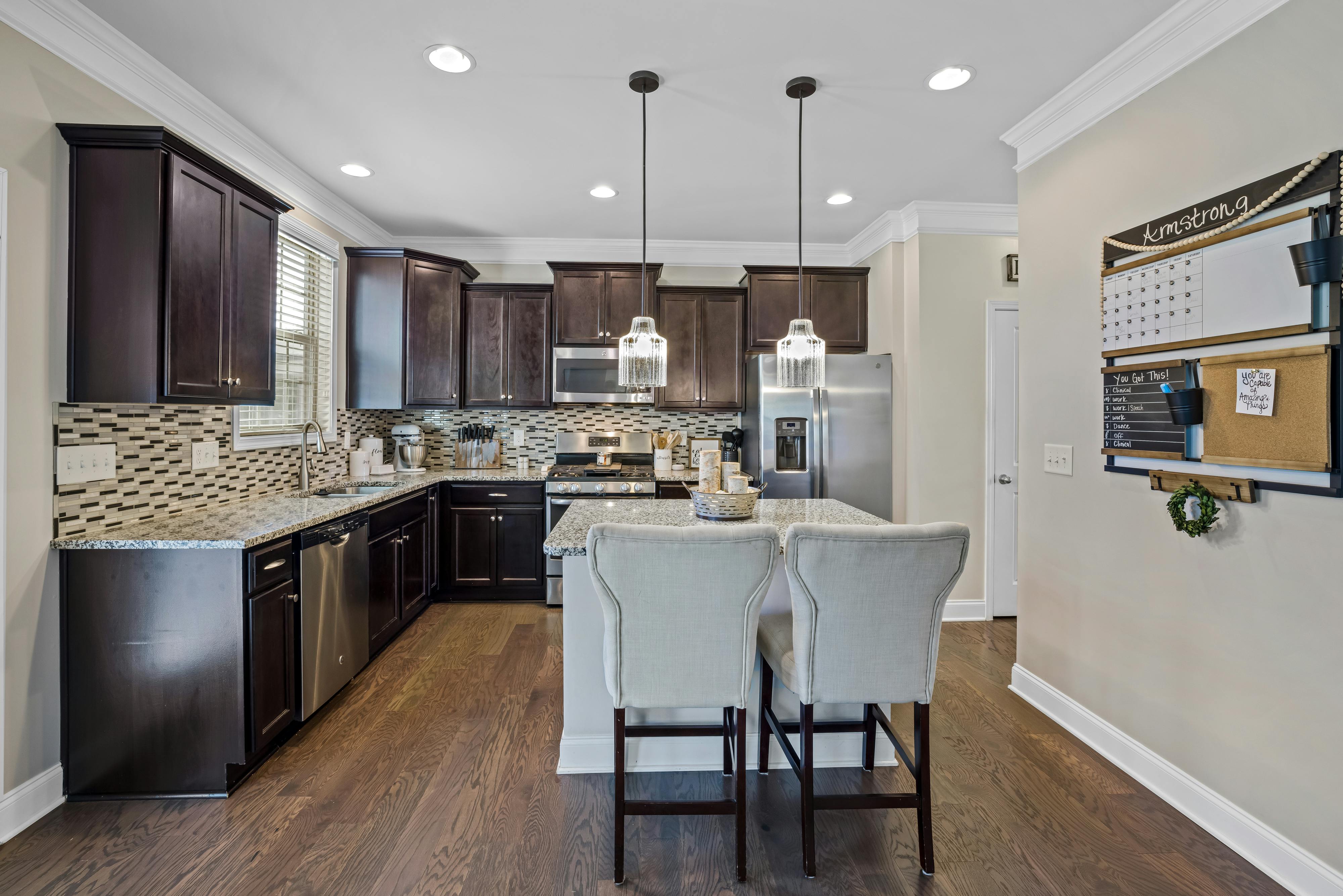 Bright Scottsdale-style kitchen after professional house cleaning in Arizona