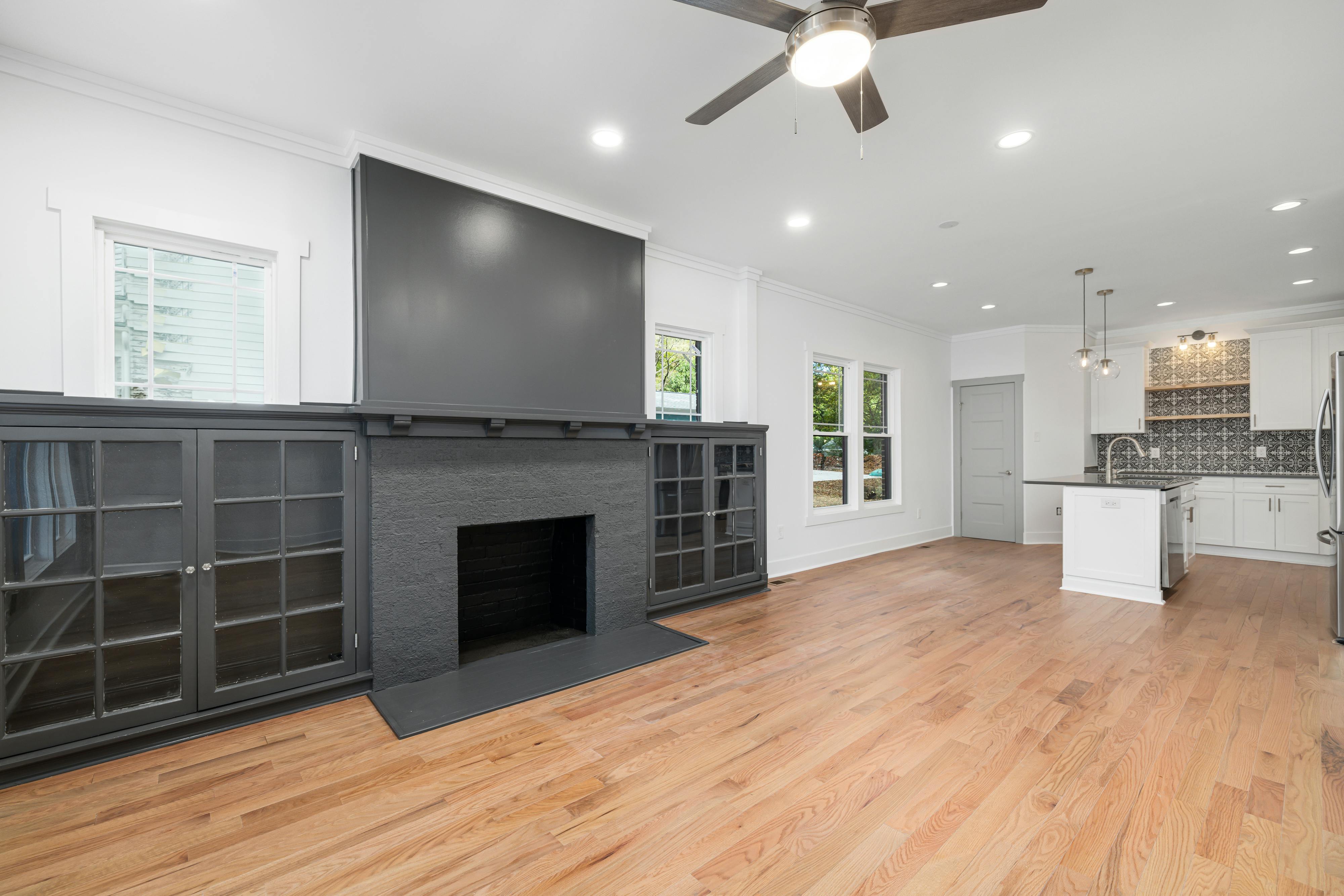 Steadily Named Preferred Landlord Insurance Provider for Real Property Management Franchise Owners — Photo by Curtis Adams on