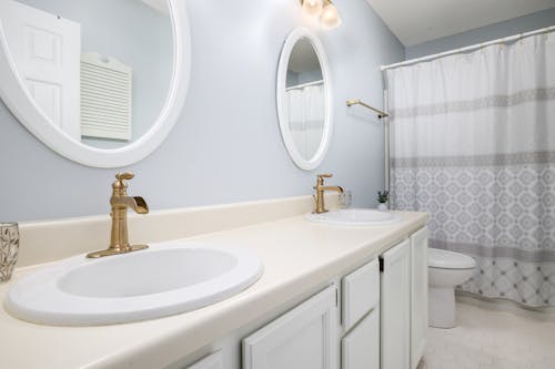 Free Interior Design of a Bathroom  Stock Photo