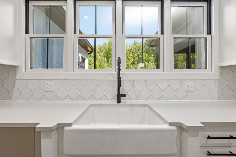 Farmhouse Apron Sink