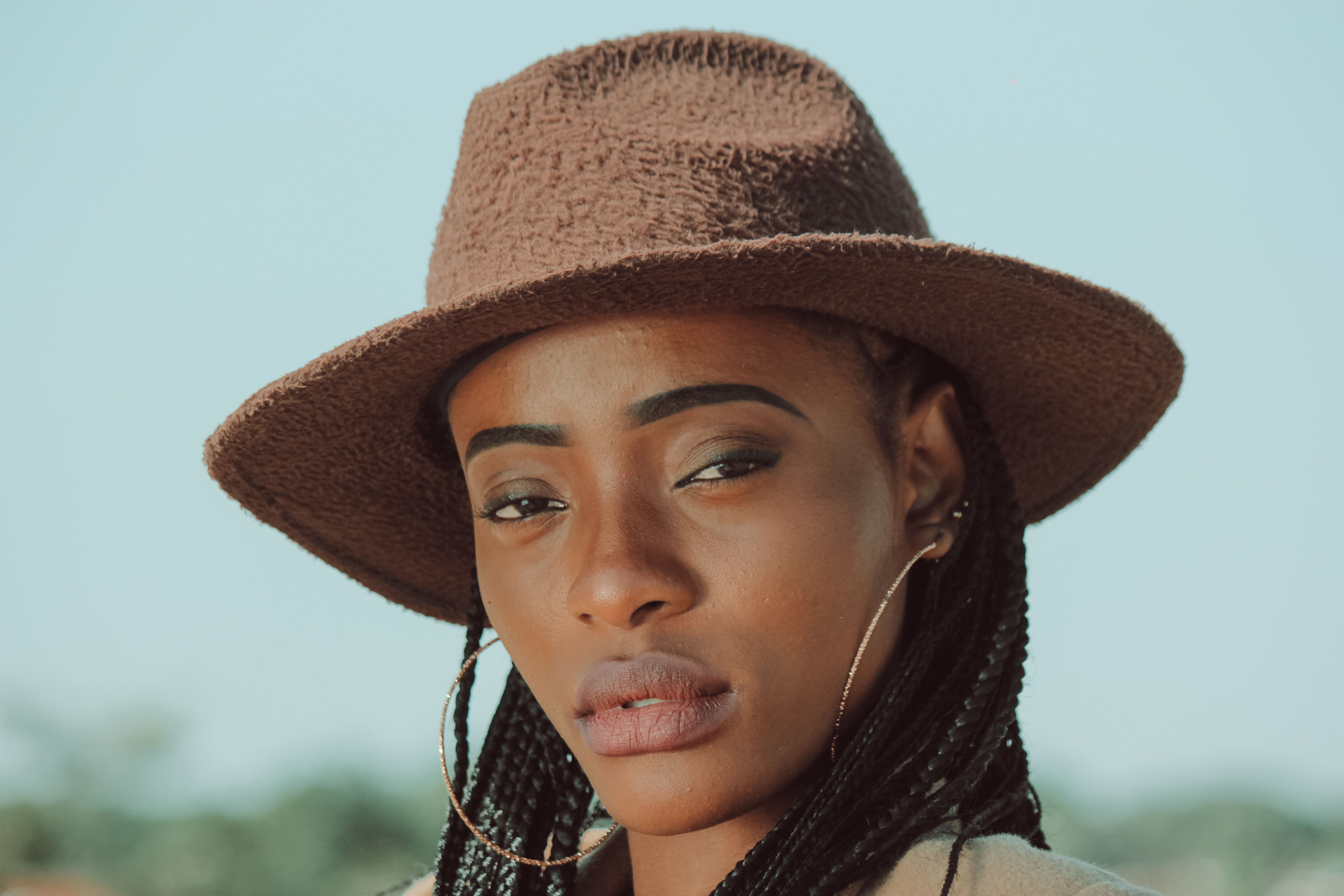 Runways Declared Hats THE Fall 2026 Accessory — Here's the XL-Head Translation
