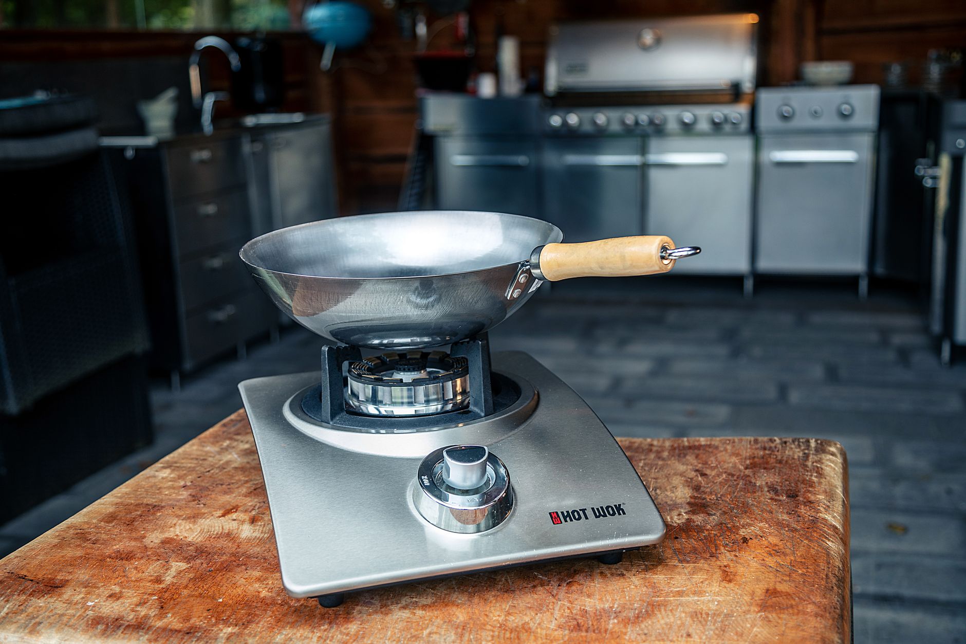 Best Woks for Beginners 2026: Carbon Steel & Non-Stick