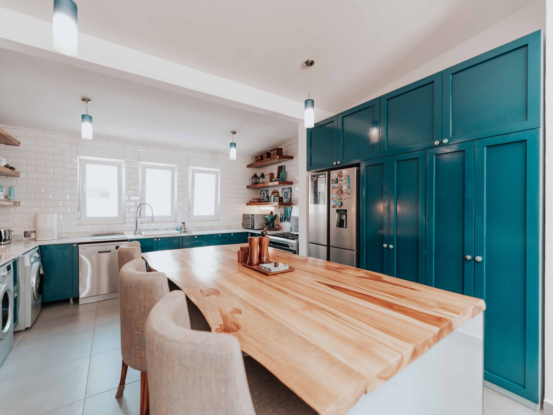 Kitchen Spraying in Hampstead Garden Suburb — the finished result after a professional repaint