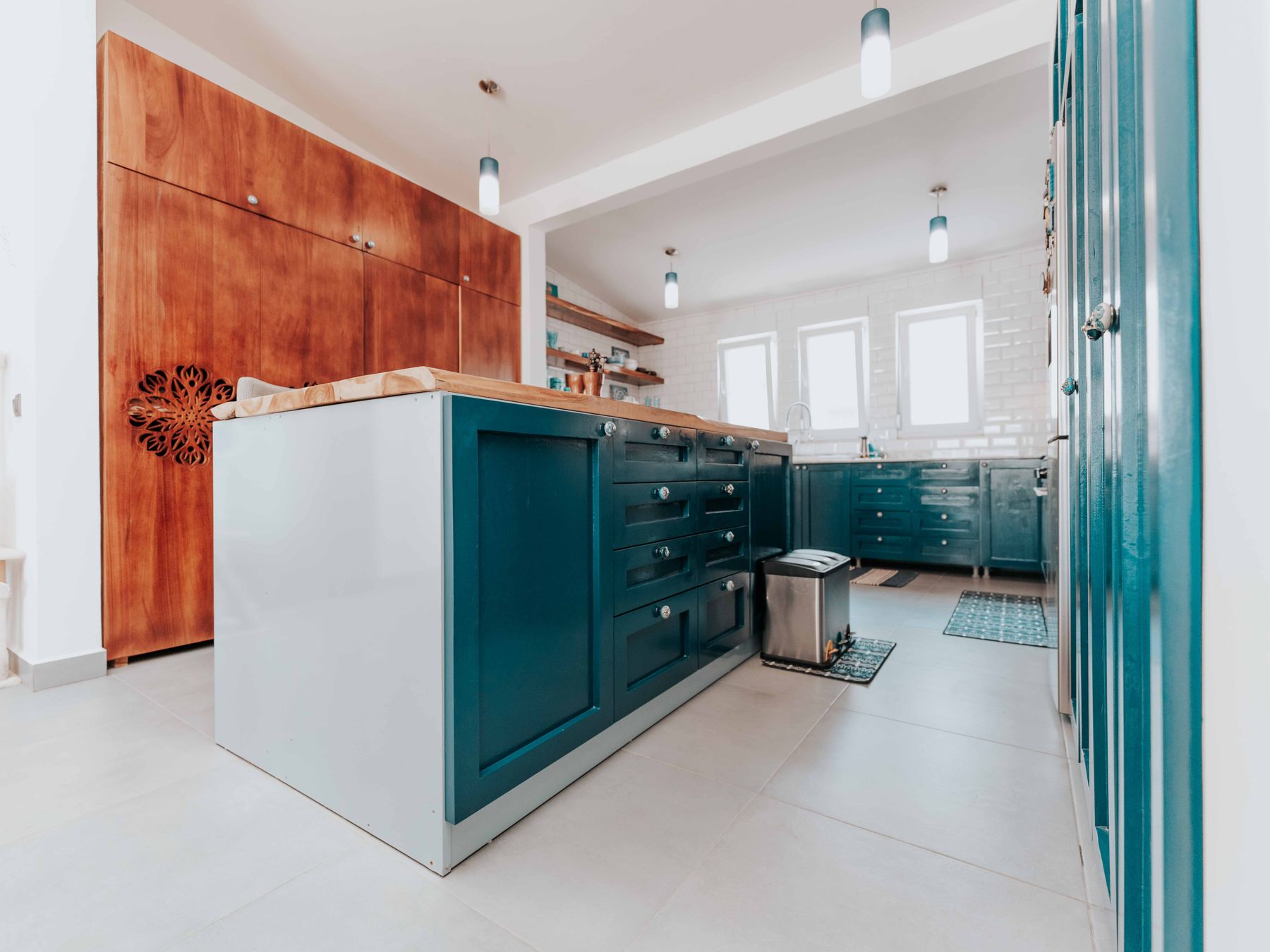 Kitchen Spraying in Hampstead — woodwork brushed to a crisp, smooth line