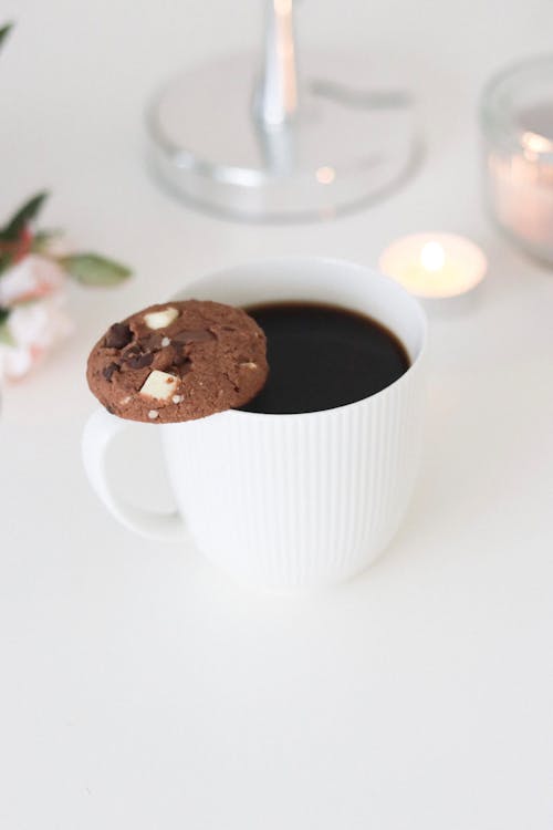 Black Coffee and Cookie 