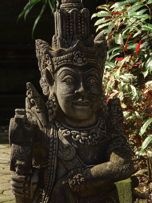 Historical Buddhist Sculpture