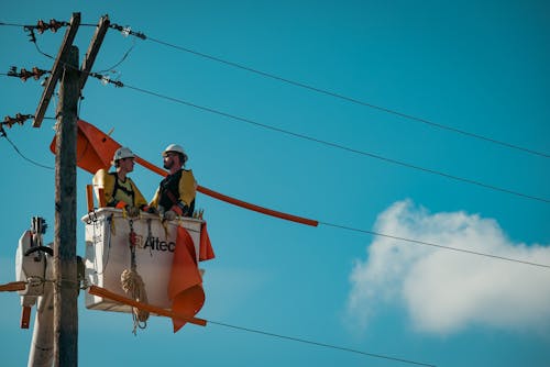 Foto d'estoc gratuïta de electricistes, electricitat, homes
