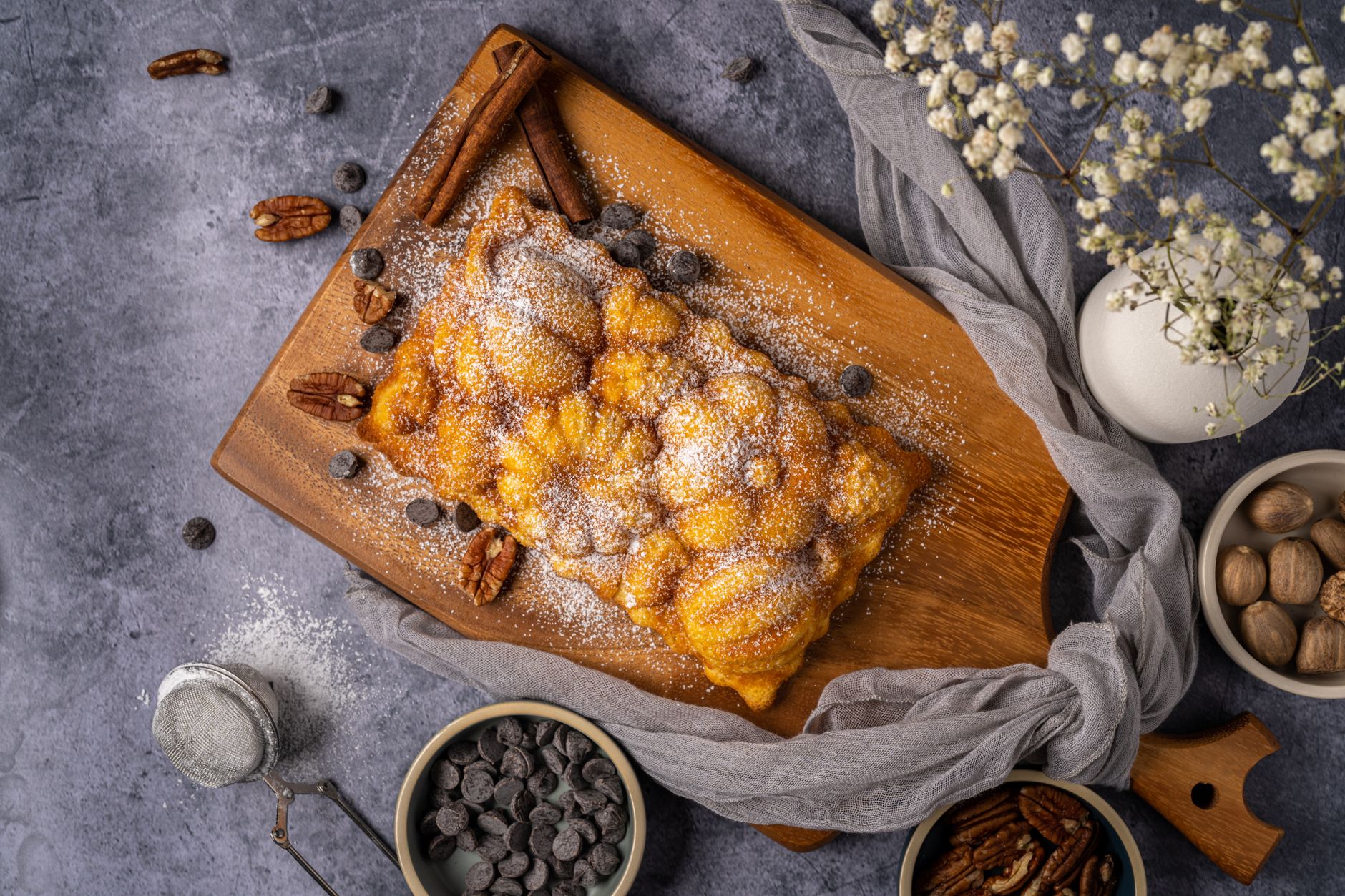 20-Minute Cinnamon Sugar Monkey Bread