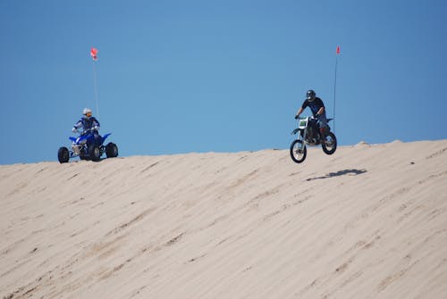 Fotobanka s bezplatnými fotkami na tému akcia, atv, bicykel