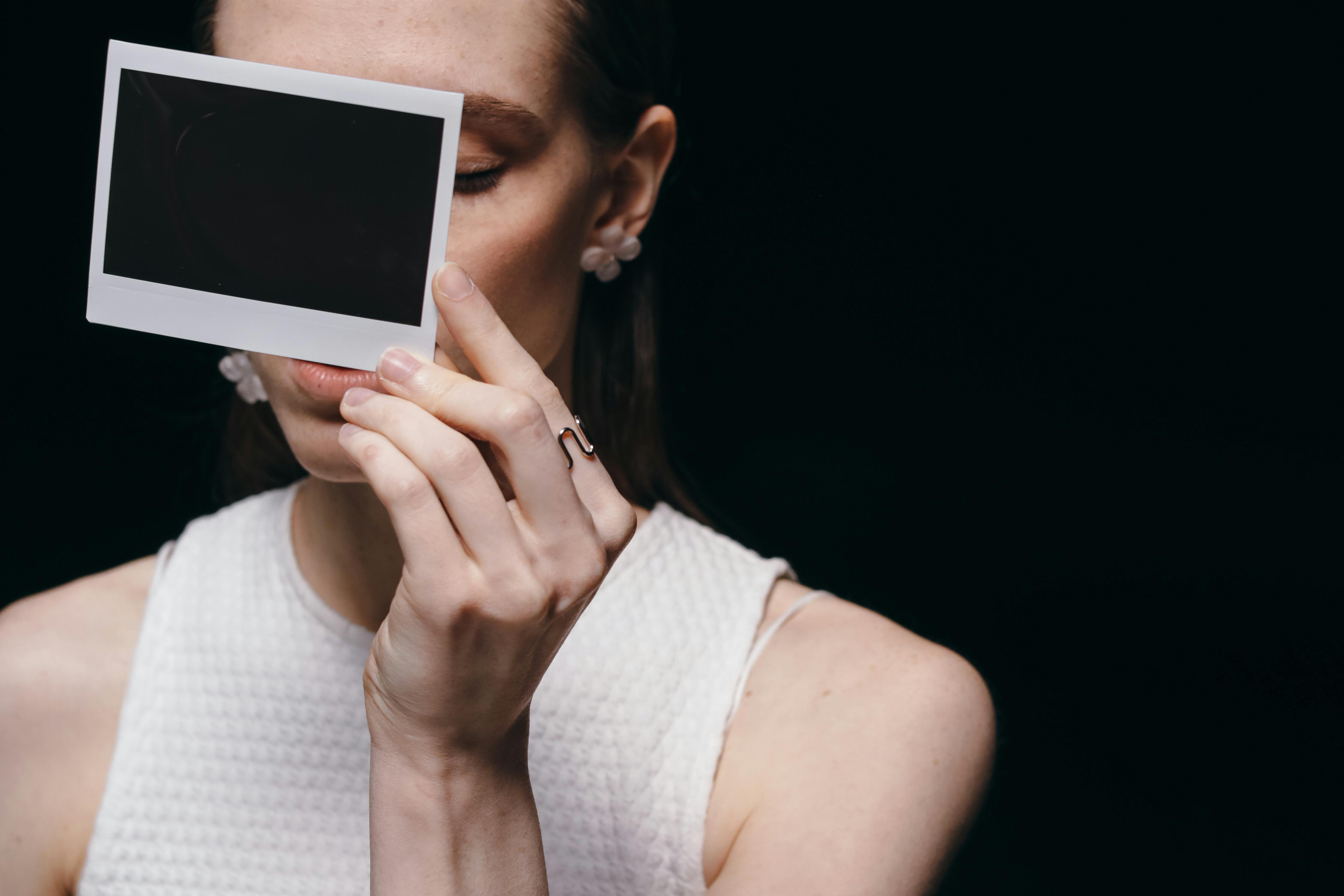 Relying on Low‑Resolution Product Photos