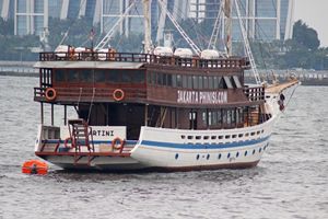 Pinisi Boat Building History: Architects of the Wind in Bulukumba